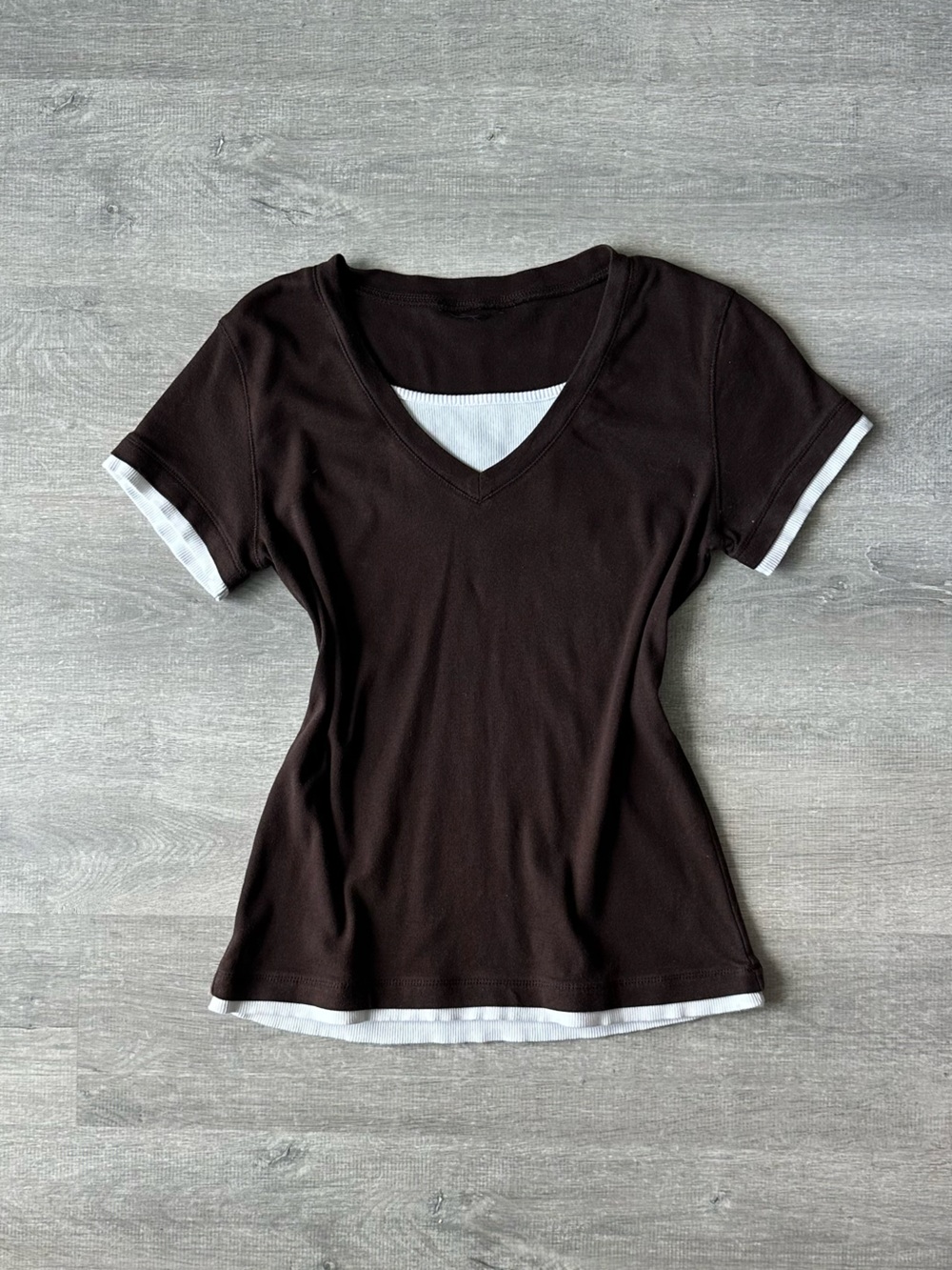 Y2K V-Neck Layered Look Women's Top — Brown with White Trim